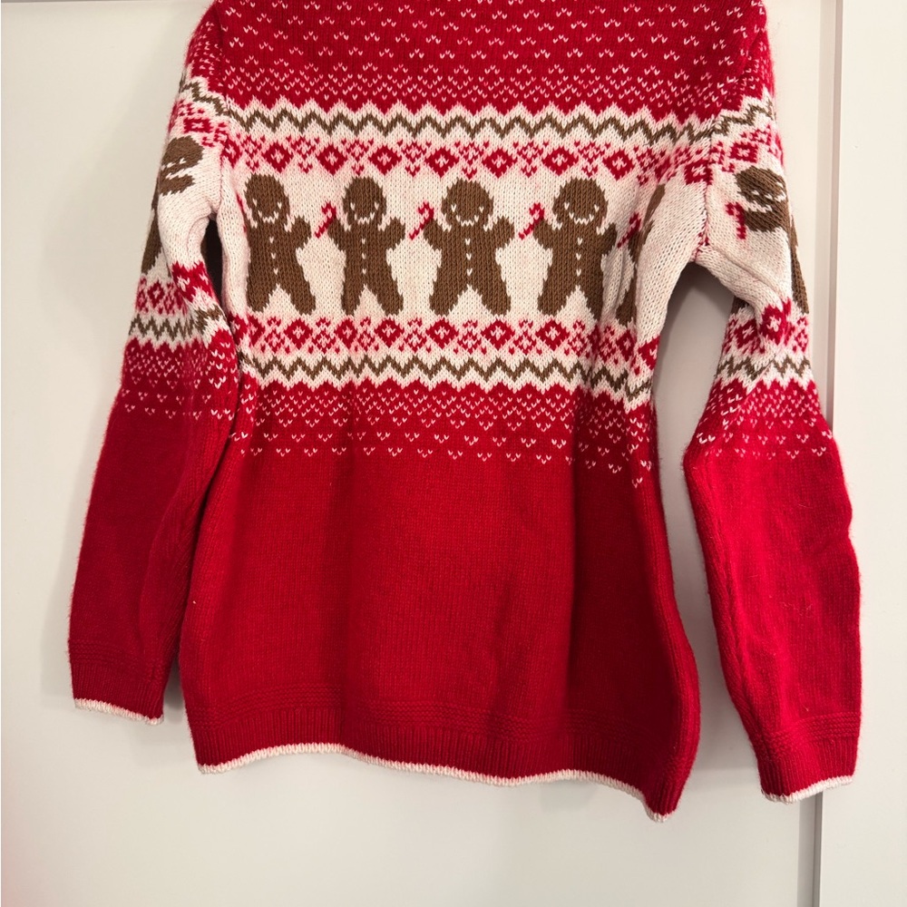 Red Gingerbread Pattern kid Sweater - Picture 4 of 4